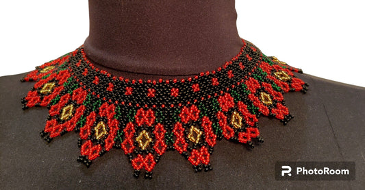 Anleitung: Ukrainische Halskette aus Perlen Slawischen Ethnostyle "Sylanka" Rote Blumen