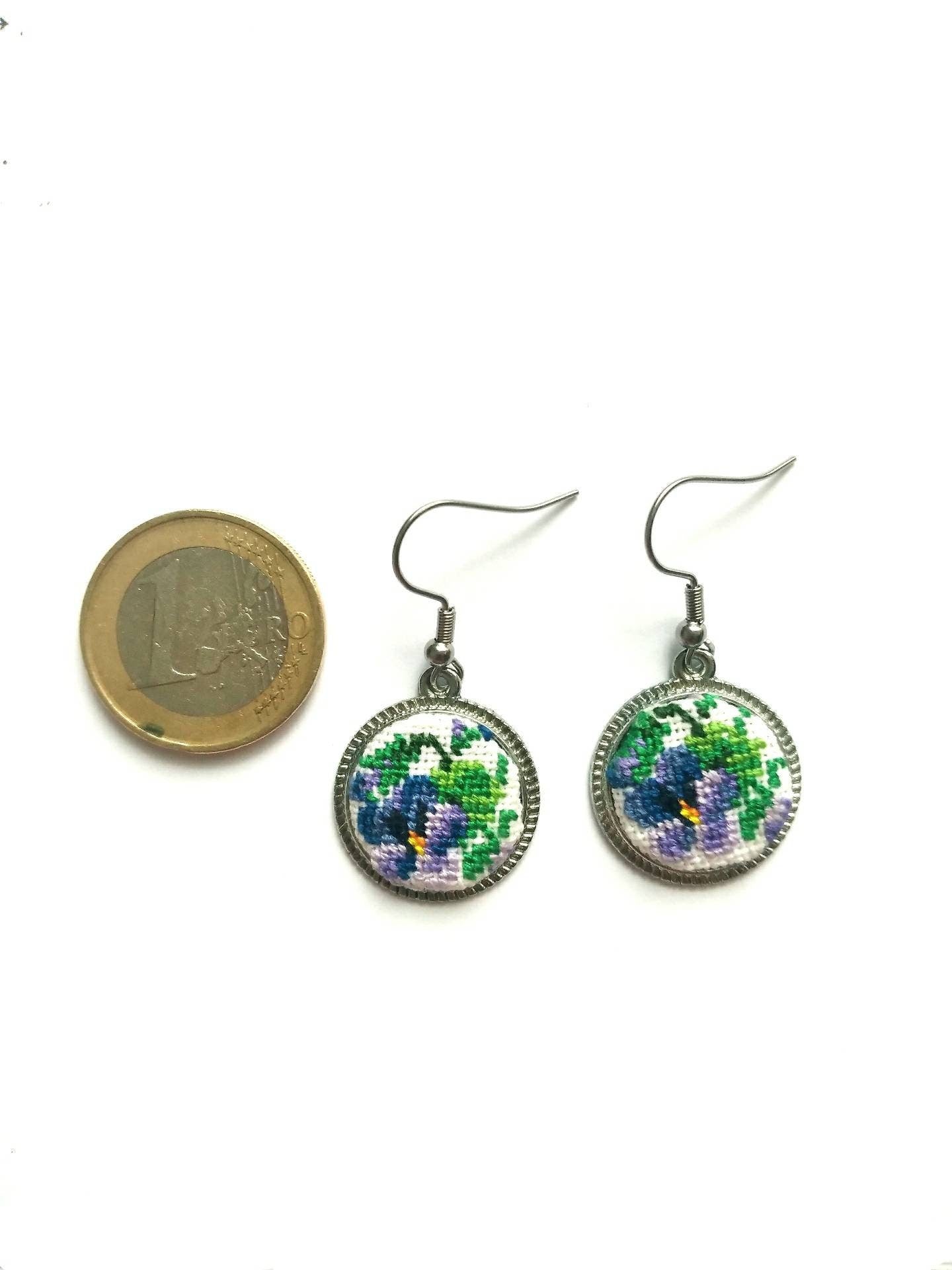 Embroiderer Earrings flower design