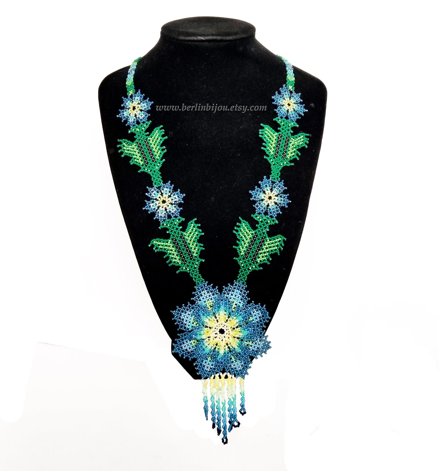 Halskette Perlenkette mit blauen Blumen Huichol Ethno Mexikanisch Indianisch mit Fransen