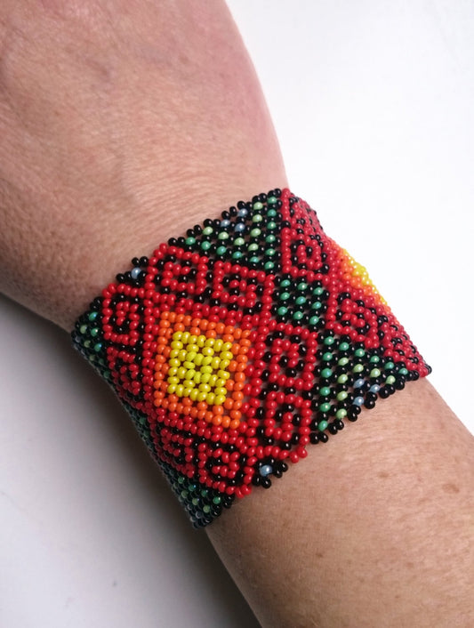 Mexican Huichol style Perlenarmband unisex hippie ethno shipibo heilige Geometrie