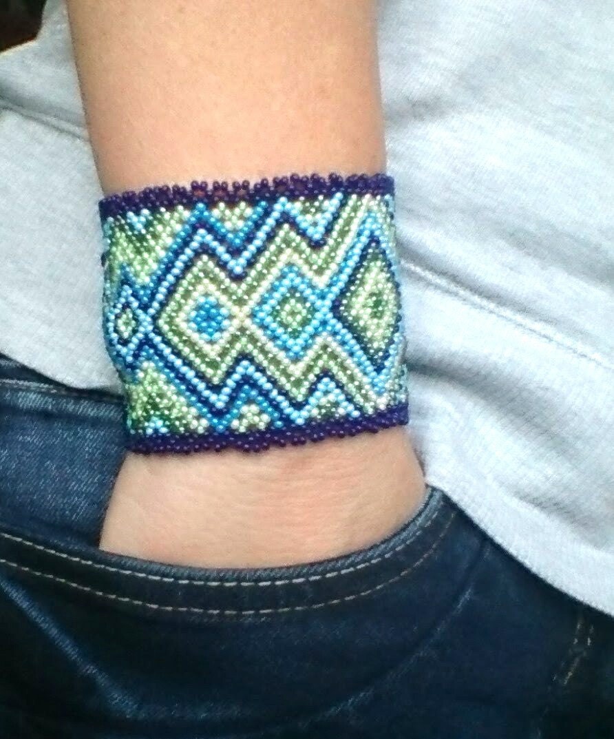 Mexikanischer Perlenarmband Huichol ethno indianer boho hippie