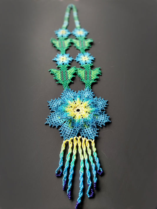 Halskette Perlenkette  mit blauen Blumen Huichol Ethno Mexikanisch Indianisch mit Fransen