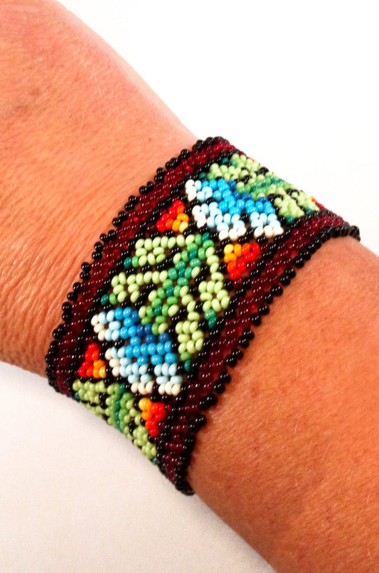 Perlenarmband  nach Indianer Art  Ethno Schmuck Boho Armband