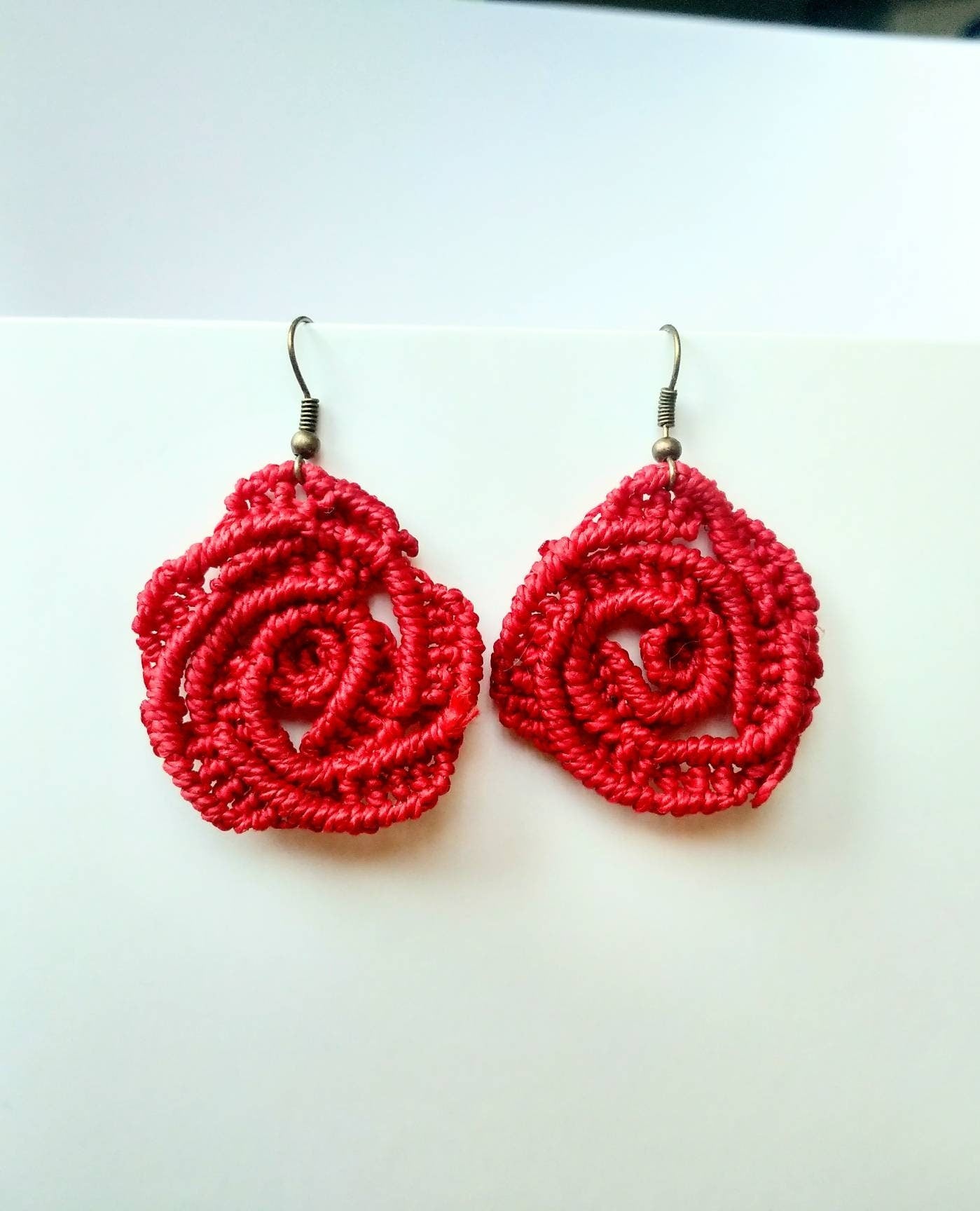 Ohrringe oder Clips red Rose makrame Flamenco