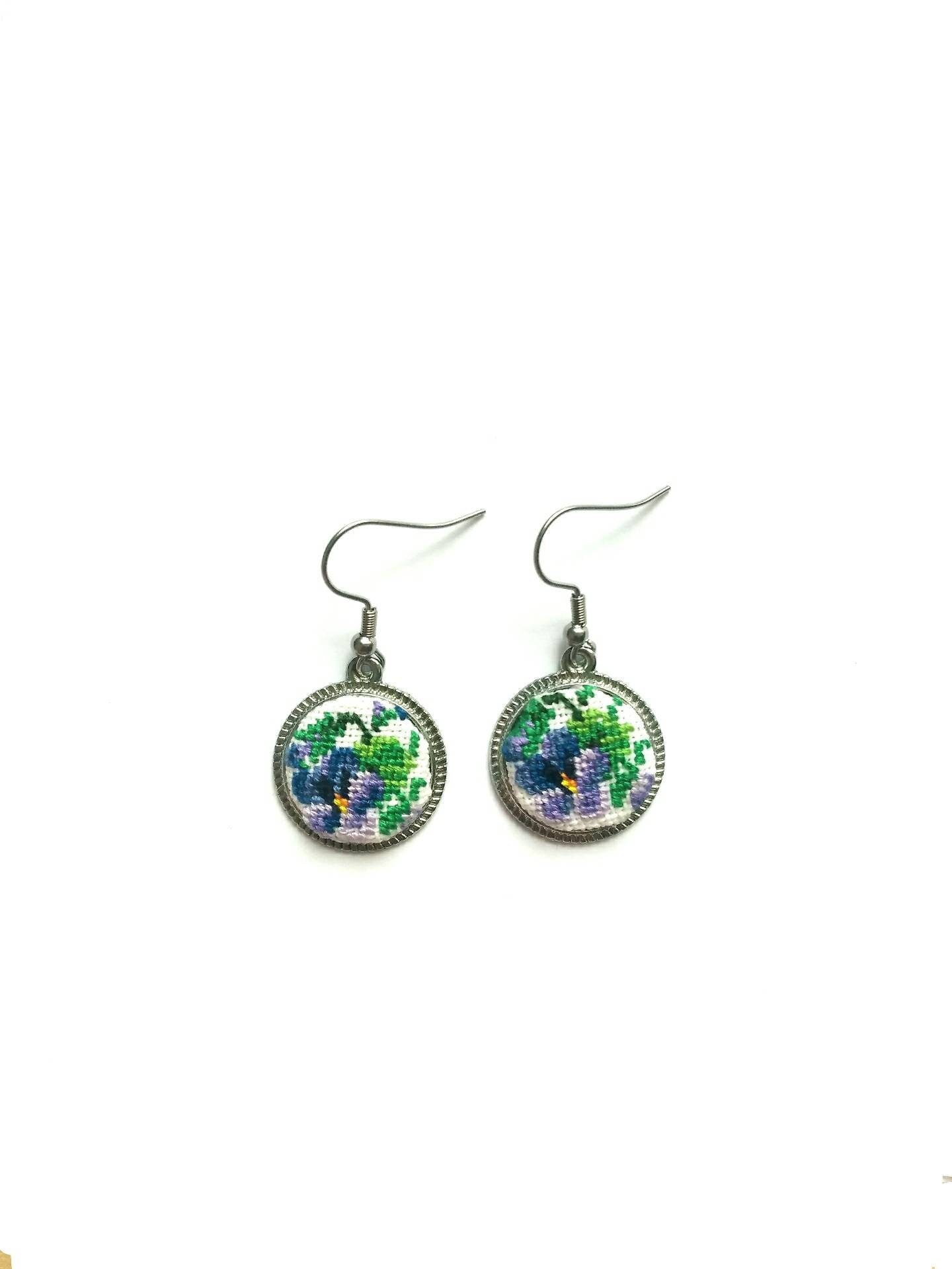 Embroiderer Earrings flower design