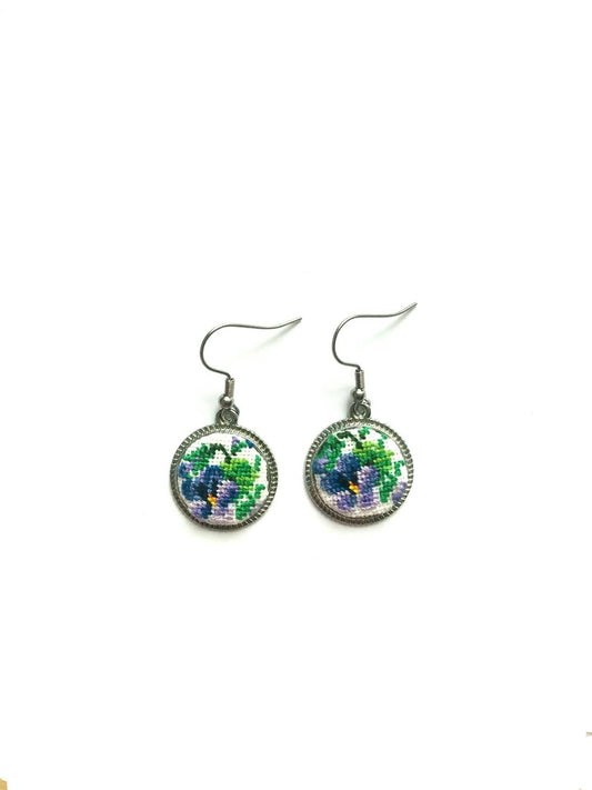 Embroiderer Earrings flower design
