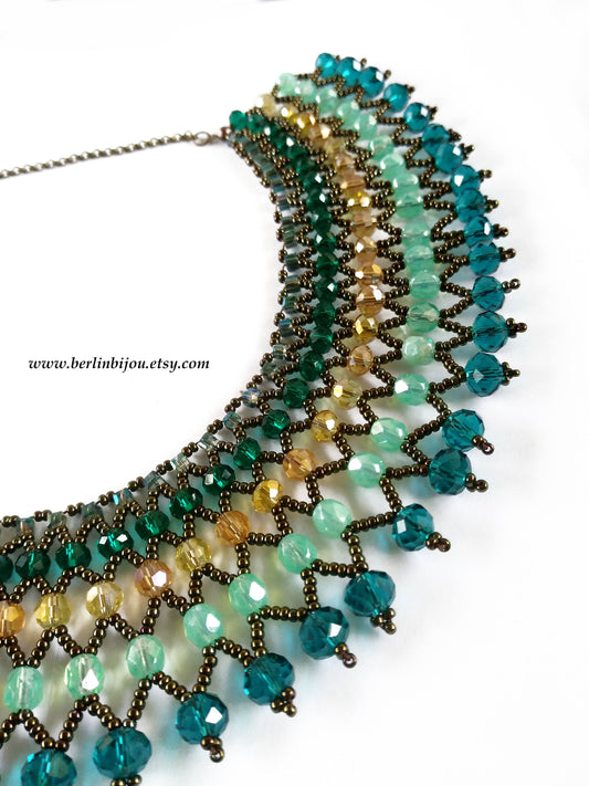 Böhmische Statement Collier Halskette aus tschechischen perlen smaragd-grün Bronze