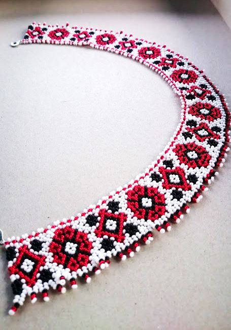 Ukrainian Necklace and Bracelett Slavic Ethnostyle "Sylanka". Elegant beaded collar necklace and cuff.