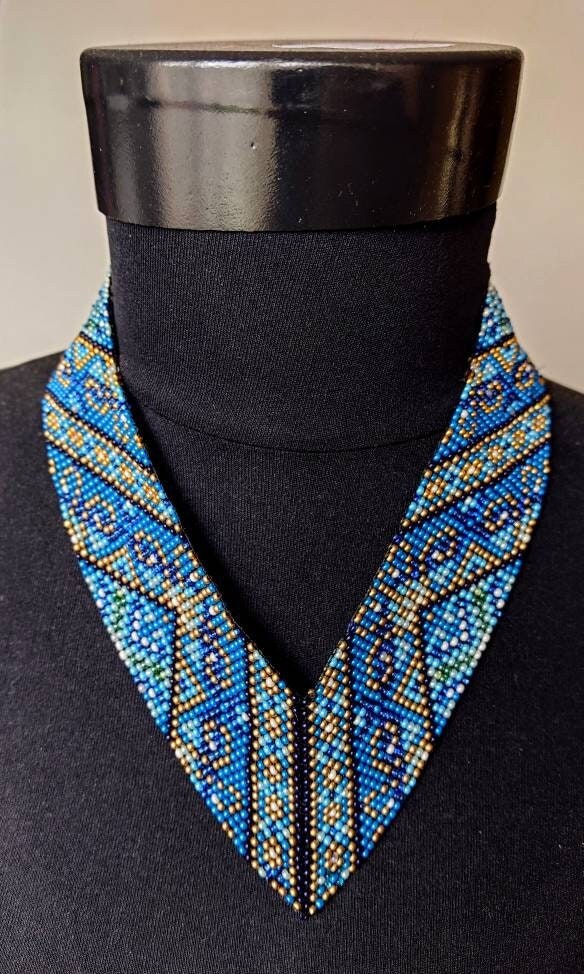 Halsschmuck V-Halskette Slavic Ukraine Ethno Perlenkette Blau