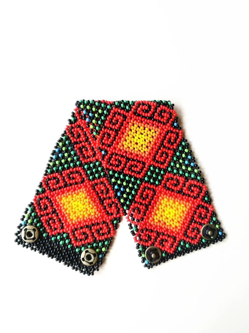 Mexican Huichol style Perlenarmband unisex hippie ethno shipibo heilige Geometrie